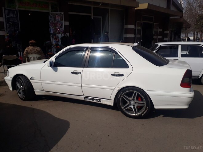 Mercedes C 230 1998, 260,000 km - 2.3 l - Gəncə