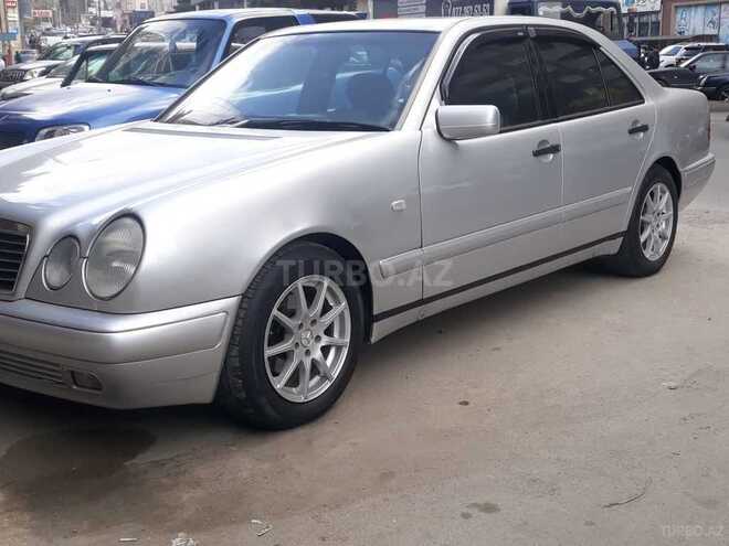 Mercedes E 230 1996, 360,000 km - 2.3 l - Bakı