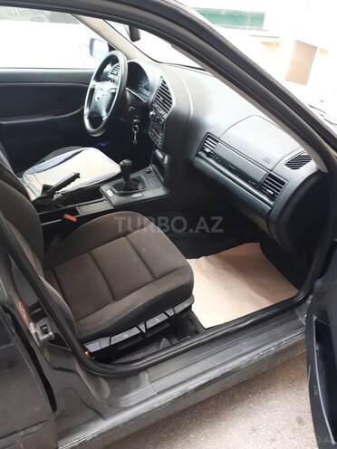 BMW 316 1998, 260,000 km - 1.6 л - Bakı