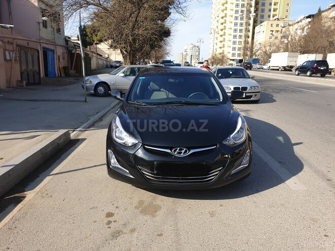 Hyundai Elantra 2015, 70,000 km - 1.8 l - Bakı