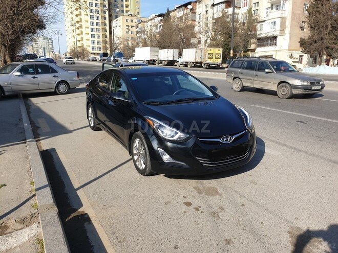 Hyundai Elantra 2015, 70,000 km - 1.8 l - Bakı