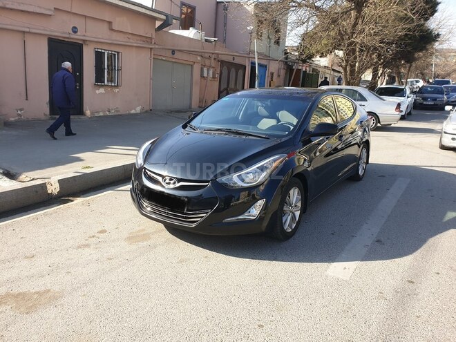 Hyundai Elantra 2015, 70,000 km - 1.8 l - Bakı