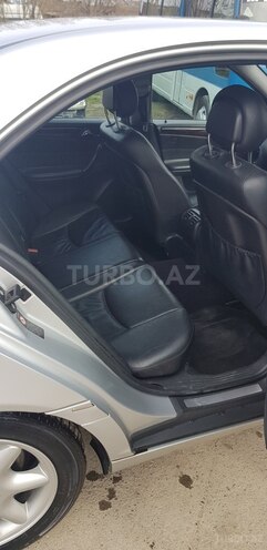 Mercedes C 240 2001, 166,190 km - 2.6 л - Bakı