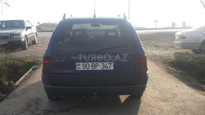 Opel Astra 1995, 360,000 km - 1.6 l - Yevlax