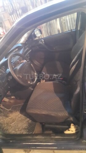 Opel Astra 1995, 360,000 km - 1.6 l - Yevlax