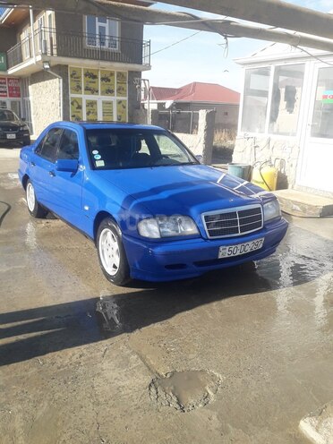 Mercedes C 180 1995, 22,222 km - 0.4 l - Bakı