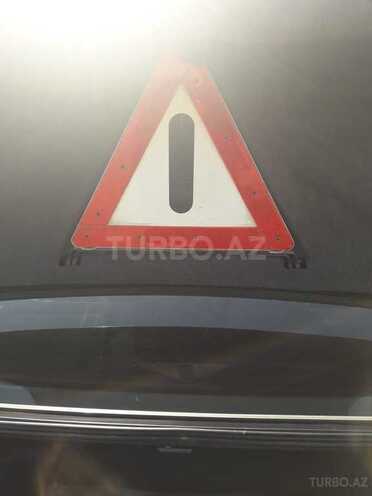 Mercedes E 250 1990, 302,000 km - 2.5 л - Bakı