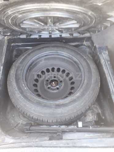 Mercedes E 250 1990, 302,000 km - 2.5 л - Bakı
