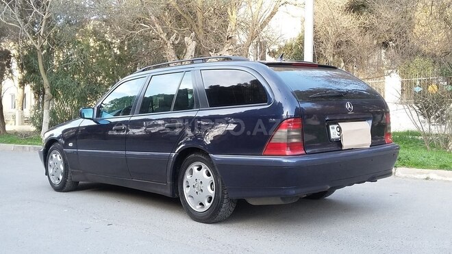 Mercedes C 200 2000, 340,000 km - 2.0 l - Bakı