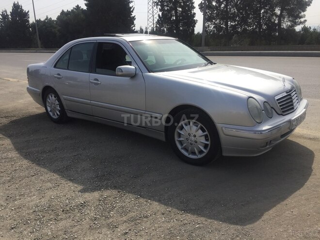 Mercedes E 200 2000, 223,000 km - 2.0 l - Gəncə