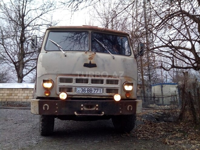 MAZ 5549 1979, 400,000 km - 4.2 l - Qəbələ
