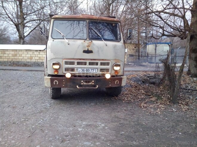MAZ 5549 1979, 400,000 km - 4.2 l - Qəbələ