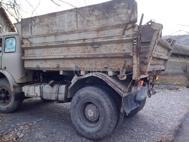 MAZ 5549 1979, 400,000 km - 4.2 l - Qəbələ