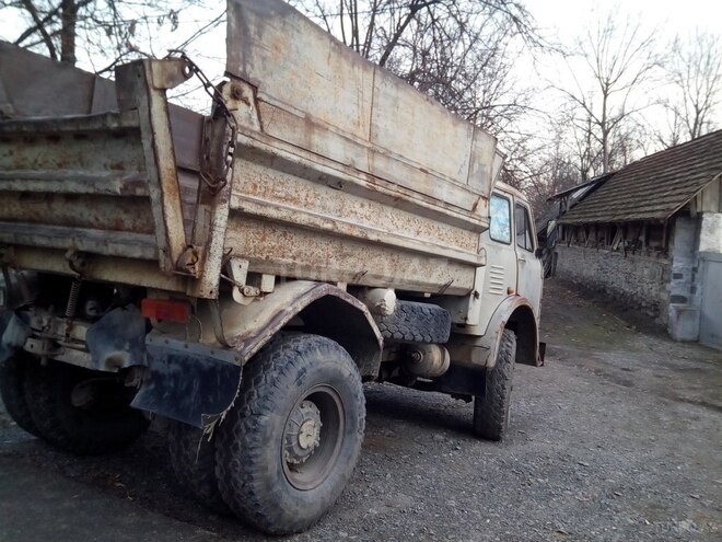 MAZ 5549 1979, 400,000 km - 4.2 l - Qəbələ