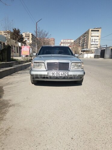 Mercedes E 300 1994, 500,568 km - 3.0 l - Bakı