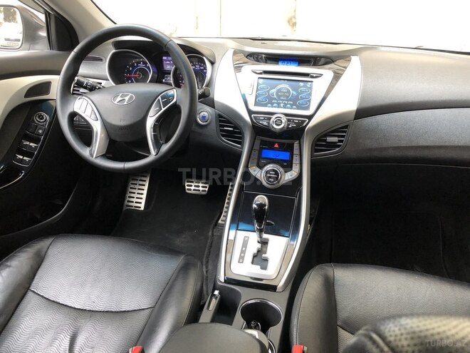 Hyundai Elantra 2013, 124,000 km - 1.8 l - Bakı