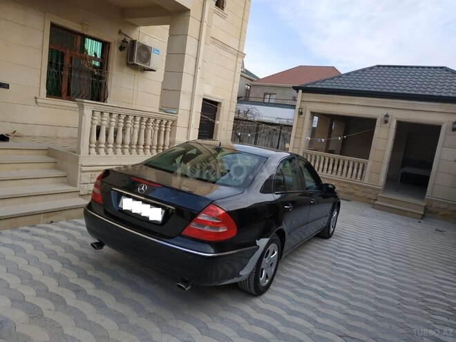 Mercedes E 240 2002, 180,000 km - 2.6 l - Bakı