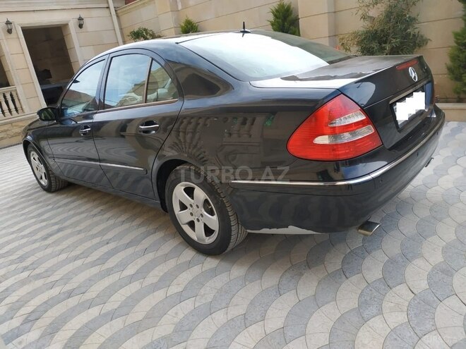 Mercedes E 240 2002, 180,000 km - 2.6 l - Bakı