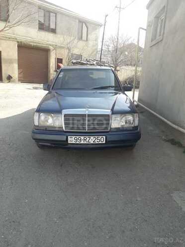 Mercedes E 250 1991, 302,000 km - 2.5 л - Bakı