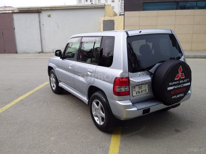 Mitsubishi Pajero io 2003, 235,056 km - 2.0 л - Sumqayıt