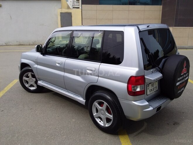 Mitsubishi Pajero io 2003, 235,056 km - 2.0 л - Sumqayıt
