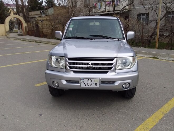 Mitsubishi Pajero io 2003, 235,056 km - 2.0 л - Sumqayıt