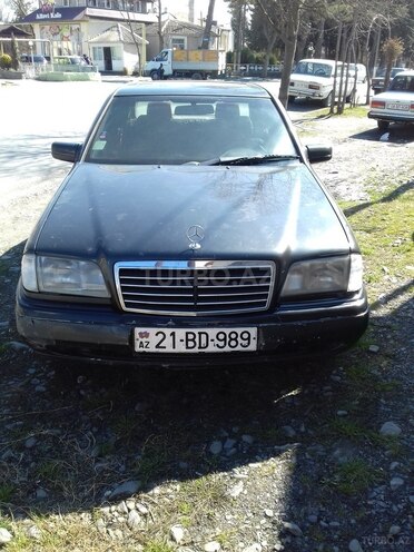 Mercedes C 180 1994, 409,381 km - 1.8 l - Zaqatala