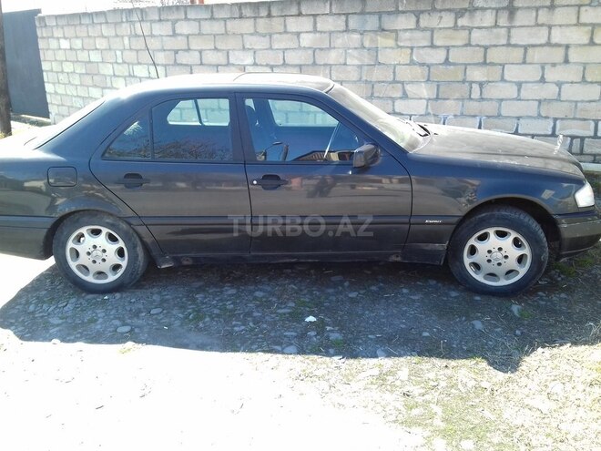 Mercedes C 180 1994, 409,381 km - 1.8 l - Zaqatala
