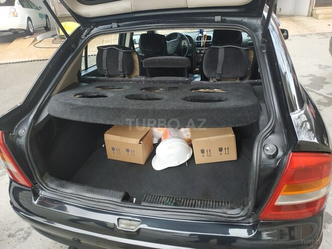 Opel Astra 1998, 141,000 km - 1.6 l - Bakı