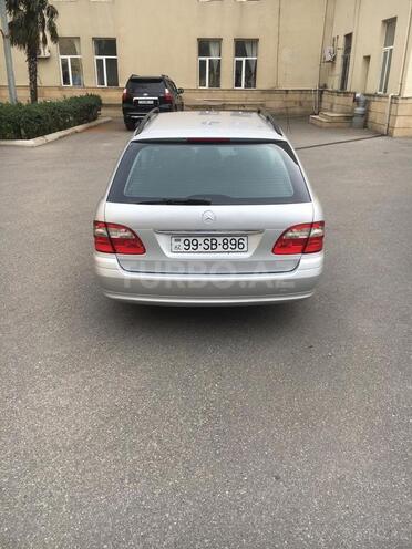 Mercedes E 220 2005, 245,600 km - 2.2 l - Bakı