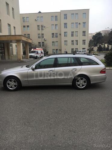 Mercedes E 220 2005, 245,600 km - 2.2 l - Bakı