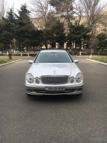 Mercedes E 220 2005, 245,600 km - 2.2 l - Bakı