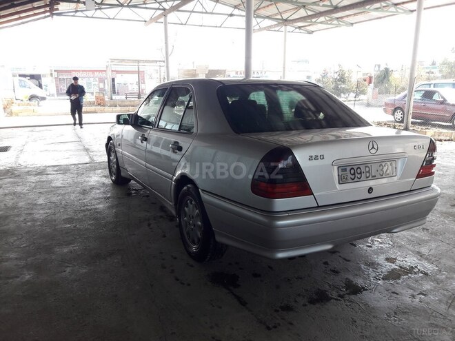 Mercedes C 220 1998, 440,000 km - 2.2 l - Sabirabad