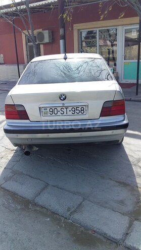 BMW 318 1991, 450,000 km - 1.8 l - Bakı