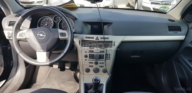 Opel Astra 2007, 270,000 km - 1.6 l - Bakı