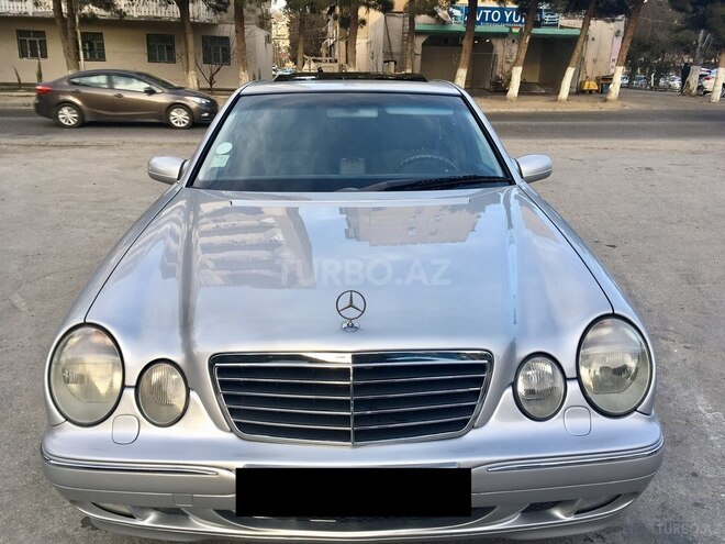 Mercedes E 240 2000, 221,000 km - 2.4 l - Bakı