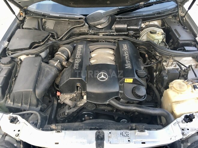Mercedes E 240 2000, 221,000 km - 2.4 l - Bakı