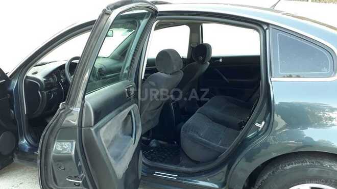 Volkswagen Passat 2002, 262,000 km - 1.8 l - Sumqayıt