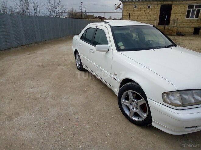 Mercedes C 180 1997, 352,411 km - 1.8 l - Salyan