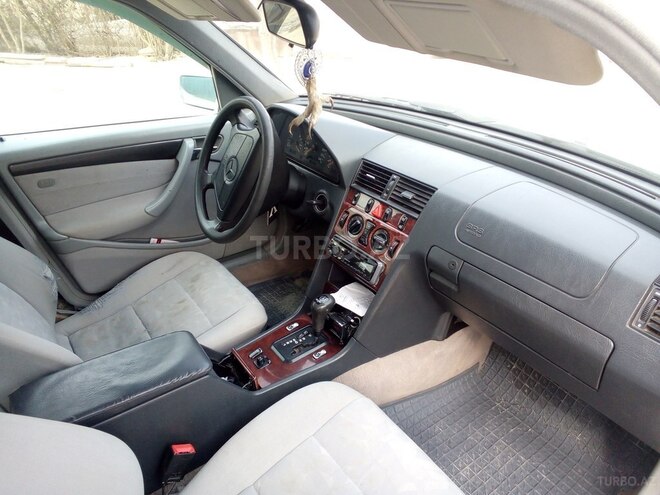 Mercedes C 180 1997, 352,411 km - 1.8 l - Salyan