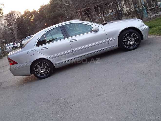 Mercedes C 200 2000, 282,000 km - 2.0 l - Bakı
