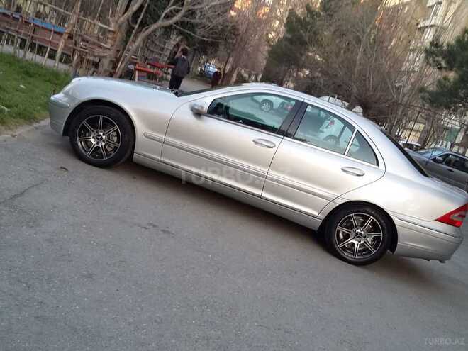 Mercedes C 200 2000, 282,000 km - 2.0 l - Bakı