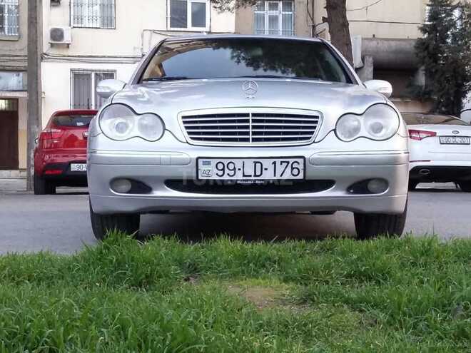 Mercedes C 200 2000, 282,000 km - 2.0 l - Bakı