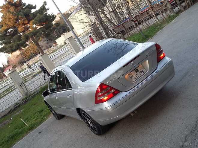 Mercedes C 200 2000, 282,000 km - 2.0 l - Bakı