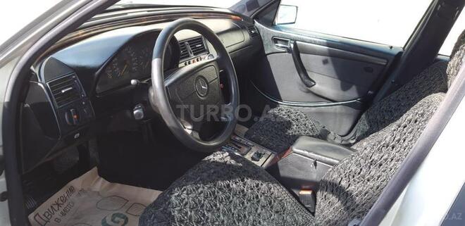 Mercedes C 200 1999, 267,000 km - 2.0 l - Gəncə