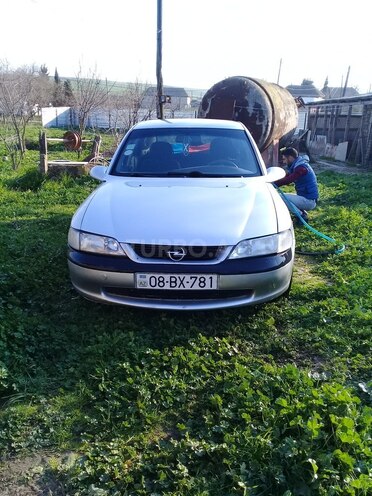 Opel Vectra 1997, 610,000 km - 1.6 l - Cəlilabad
