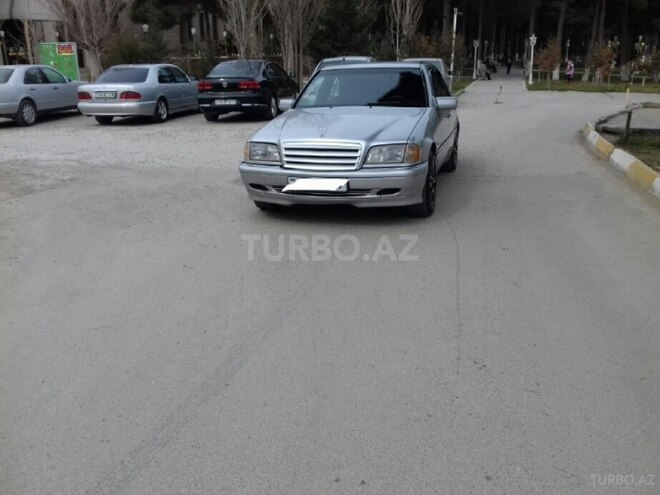 Mercedes C 200 1999, 325,000 km - 2.0 л - Bakı