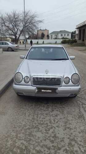 Mercedes E 240 1998, 248,000 km - 2.4 l - Bakı
