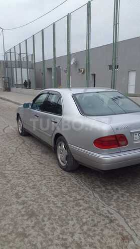 Mercedes E 240 1998, 248,000 km - 2.4 l - Bakı