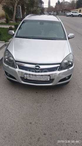 Opel Astra 2009, 258,556 km - 1.9 l - Bakı